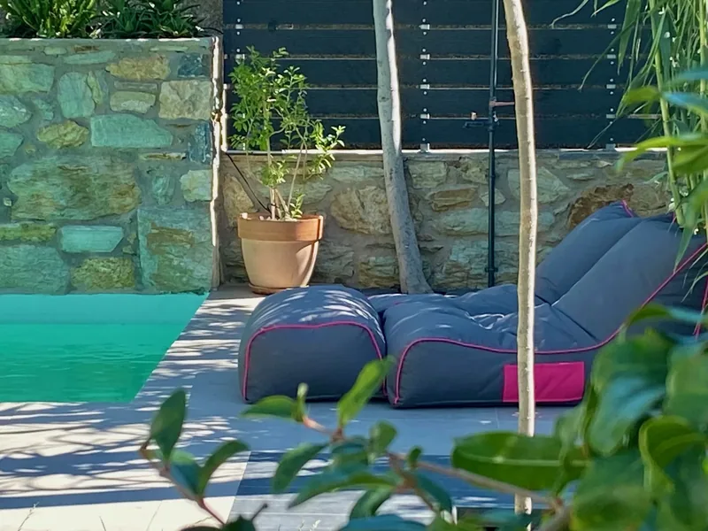 Svolis Townhouse, Altro 1
